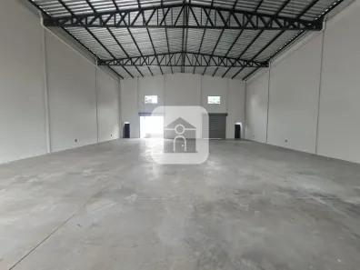 Galpão/Depósito/Armazém para alugar, 390m² no Custódio Pereira, Uberlândia