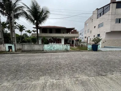 Casa com 5 Quartos à venda, 200m² no Ingleses do Rio Vermelho, Florianópolis