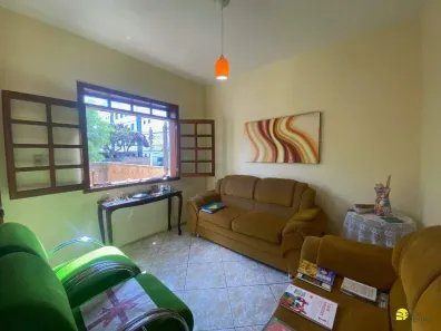 Casa com 4 Quartos à venda, 286m² no Barreiro, Belo Horizonte