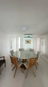 Apartamento com 3 Quartos para alugar, 121m² no Centro, Balneário Camboriú