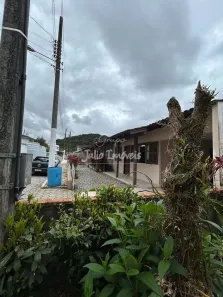 Casa com 3 Quartos à venda, 620m² no Centro II, Brusque