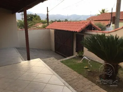 Casa com 3 Quartos à venda, 158m² no Morada da Colina, Resende