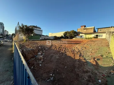 Lote/Terreno à venda, 874m² no Capoeiras, Florianópolis