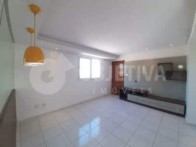 Apartamento com 2 Quartos à venda, 60m² no Carajás, Uberlândia