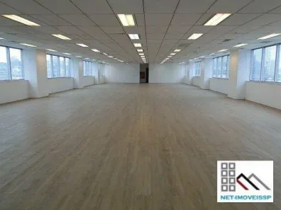 Sala Comercial para alugar, 458m² no Vila Cordeiro, São Paulo