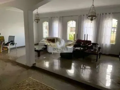 Sobrado com 4 Quartos à venda, 276m² no Campestre, Santo André