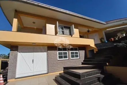 Casa com 3 Quartos à venda, 380m² no Três Lagoas, Garibaldi