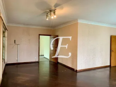 Casa com 5 Quartos à venda, 211m² no Santana, São Paulo