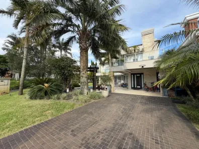 Casa de Condomínio com 5 Quartos à venda, 249m² no XANGRI-LÁ, Xangri-lá