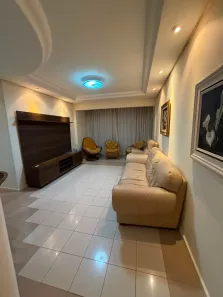 Apartamento com 3 Quartos para alugar, 96m² no Centro, Florianópolis