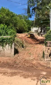 Lote/Terreno à venda, 1000m² no Três Montanhas, Osasco