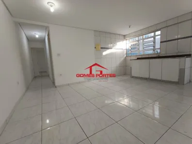 Casa com 2 Quartos para alugar, 40m² no Jardim Figueira Grande, São Paulo