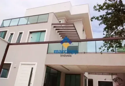 Casa com 4 Quartos à venda, 330m² no Camboinhas, Niterói