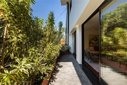 Sobrado com 4 Quartos à venda, 233m² no Vila Madalena, São Paulo