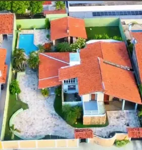 Sobrado com 5 Quartos à venda, 494m² no Noivos, Teresina