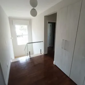 Casa de Condomínio com 4 Quartos para alugar, 315m² no Bosque do Vianna, Cotia