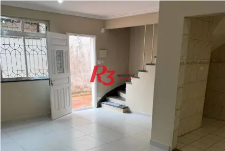 Casa com 2 Quartos para alugar, 120m² no Estuário, Santos