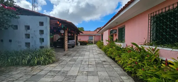 Casa com 5 Quartos à venda, 240m² no Bomba do Hemetério, Recife