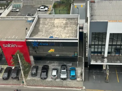 Prédio Comercial para alugar, 779m² no Condomínio Royal Park, São José dos Campos