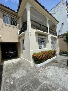 Sobrado com 5 Quartos à venda, 400m² no Boa Vista, Recife