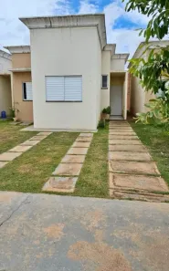 Casa com 2 Quartos para alugar, 50m² no Parque Geórgia, Cuiabá