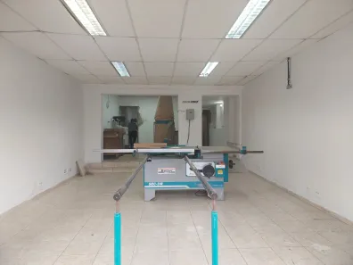 Galpão/Depósito/Armazém à venda, 211m² no Jardim das Laranjeiras, São Paulo