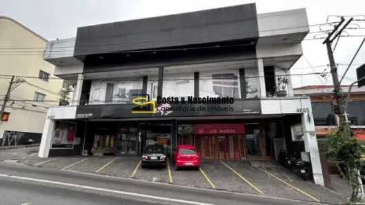 Prédio Comercial para alugar, 850m² no Santo Amaro, São Paulo