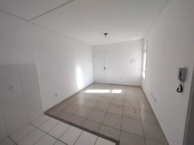 Apartamento com 2 Quartos para alugar, 45m² no Residencial Vila Park, Campinas