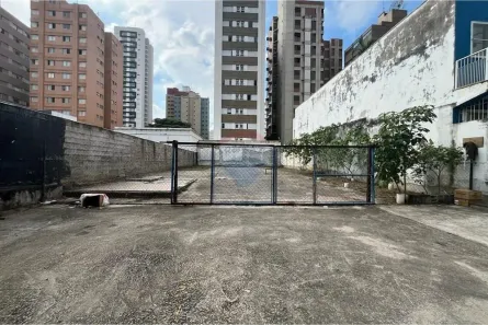 Lote/Terreno para alugar, 429m² no Cambuí, Campinas