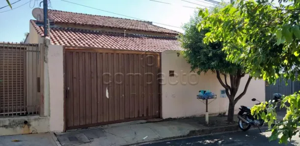 Casa com 3 Quartos à venda, 150m² no Conjunto Habitacional CAIC, São José do Rio Preto