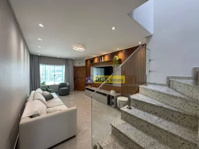 Sobrado com 3 Quartos à venda, 198m² no Demarchi, São Bernardo do Campo