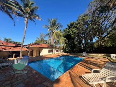 Casa de Condomínio com 5 Quartos para alugar, 477m² no Jardinópolis, Jardinópolis