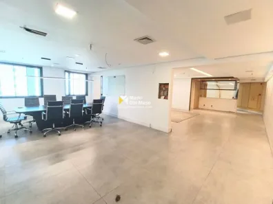 Sala Comercial para alugar, 200m² no Vila Olímpia, São Paulo
