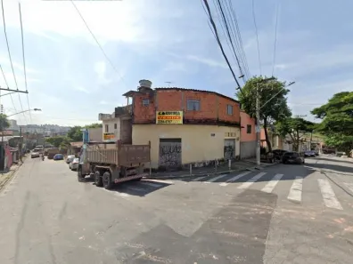Casa com 3 Quartos à venda, 230m² no Jardim Cecília Cristina, Carapicuíba