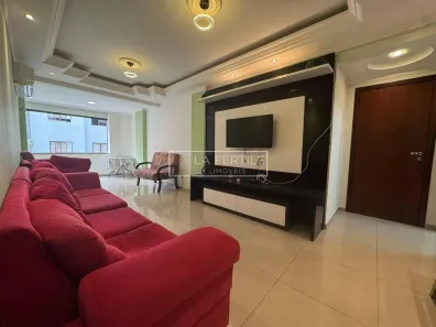 Apartamento com 3 Quartos para alugar, 189m² no Centro, Balneário Camboriú