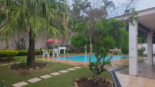 Fazenda/Sítio com 4 Quartos à venda, 275m² no Nova Gardênia, Atibaia