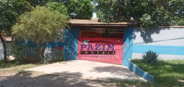 Fazenda/Sítio com 3 Quartos à venda, 1200m² no Monterrey, Louveira