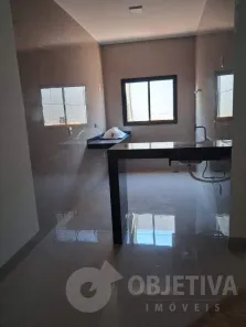 Casa com 3 Quartos à venda, 80m² no Segismundo Pereira, Uberlândia