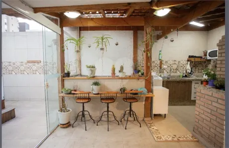 Casa de Condomínio com 3 Quartos à venda, 240m² no Chora Menino, São Paulo