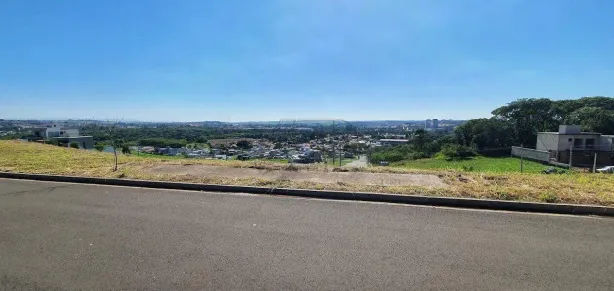 Lote/Terreno à venda, 245m² no Jardim São Francisco, Piracicaba
