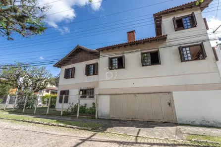 Casa com 3 Quartos à venda, 290m² no Ipanema, Porto Alegre