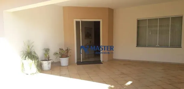 Casa com 3 Quartos à venda, 230m² no Jardim Maria Martha, Marília