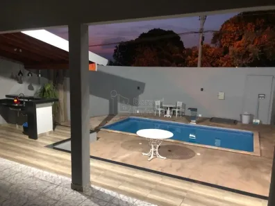 Casa com 2 Quartos à venda, 141m² no Jardim Roberto Selmi Dei, Araraquara