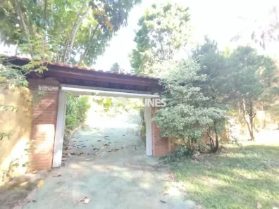 Fazenda/Sítio com 3 Quartos à venda, 4000m² no Santa Ella, Araçariguama