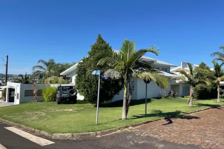 Casa com 4 Quartos à venda, 410m² no La Salle, Pato Branco
