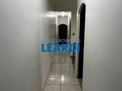 Casa com 3 Quartos à venda, 247m² no Parque das Nações, Santo André