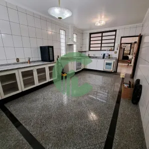 Sobrado com 3 Quartos à venda, 225m² no Vila Helena, Santo André