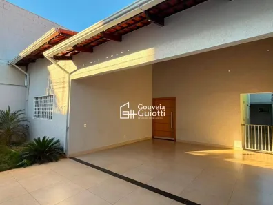 Casa com 3 Quartos à venda, 161m² no São Carlos, Anápolis