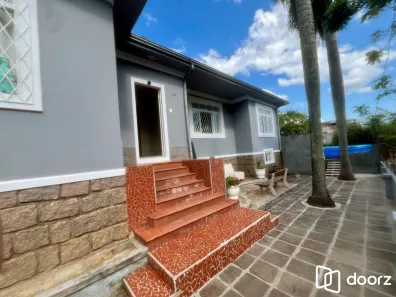Casa com 3 Quartos à venda, 150m² no Nonoai, Porto Alegre