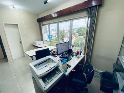 Sala Comercial à venda, 43m² no Trindade, Florianópolis